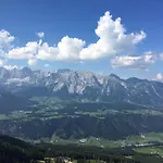 Gaestehaus Huber Fruehstueckspension Ubytování v soukromí Schladming