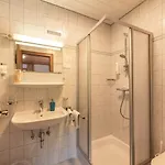 Gaestehaus Huber Fruehstueckspension * Шладминг