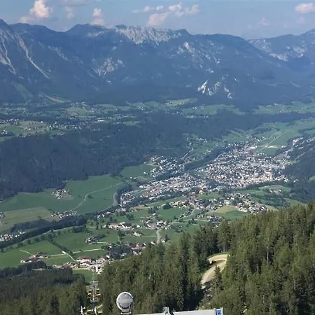 Gaestehaus Huber Fruehstueckspension Alloggio in famiglia Schladming