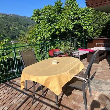 Alloggio in famiglia Gaestehaus Huber Fruehstueckspension *