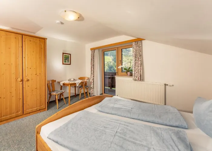 Gaestehaus Huber Fruehstueckspension Ubytování v soukromí *